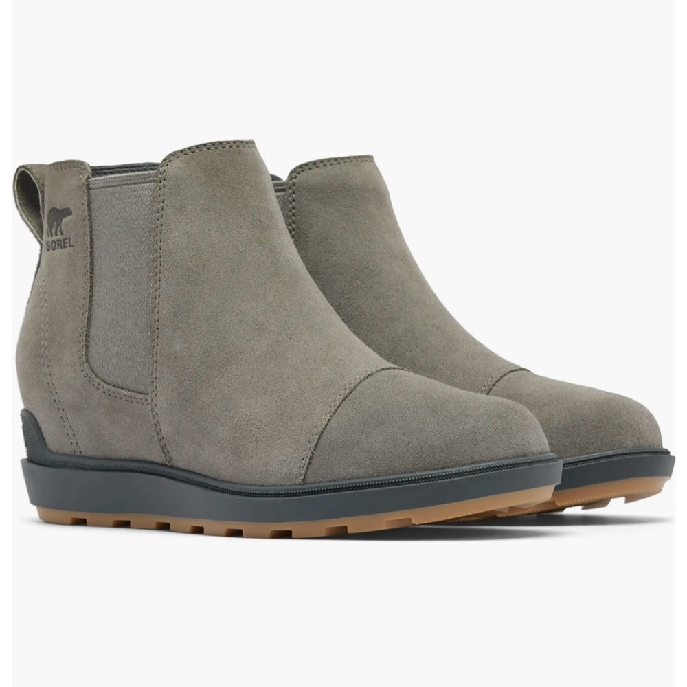 NIB Sorel Evie II Chelsea Bootie in Quarry/Grill
